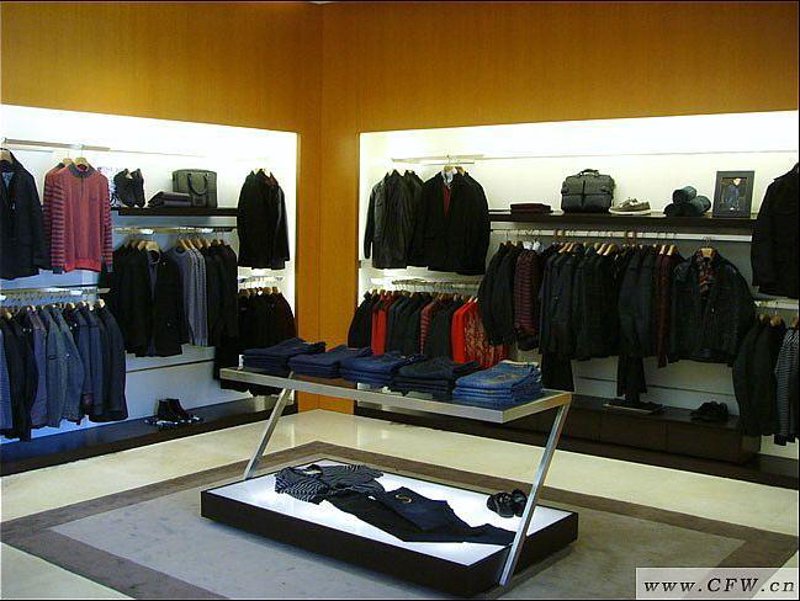 实战攻略类：如何拍摄出吸引人的服装店图片